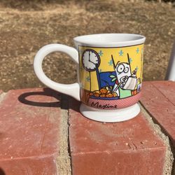 Hallmark J.Wagner Maxine 3D Coffee Mug w/ dog & mouse. ( Make Me An Offer)