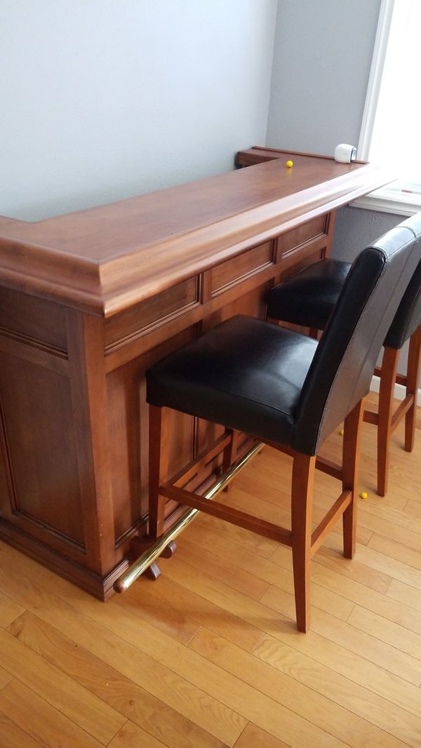 Home Office Bar W Wall Mirror Glass Holder For In Everett Wa Offerup