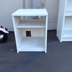shelving unit / nightstand / side table