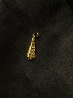 14k 2.7G D Cut Pendant