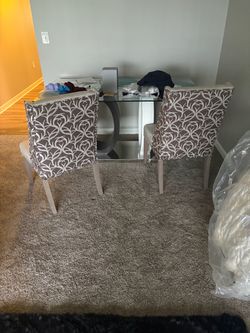 2 dining chairs