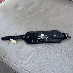 Handmade Leather Spike Bracelet 