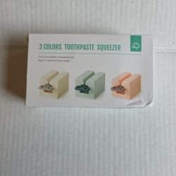 3Pcs Rolling Tube Toothpaste Squeezer Manual Dispenser Seat Holder Home Bathroom