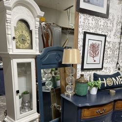 White Grandfather Clock - It Works 