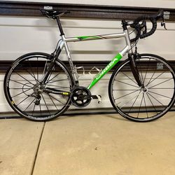 Orbea Orca Silver – SRAM Force 22 – Carbon Fiber – Pro Racing Build, Size M/L