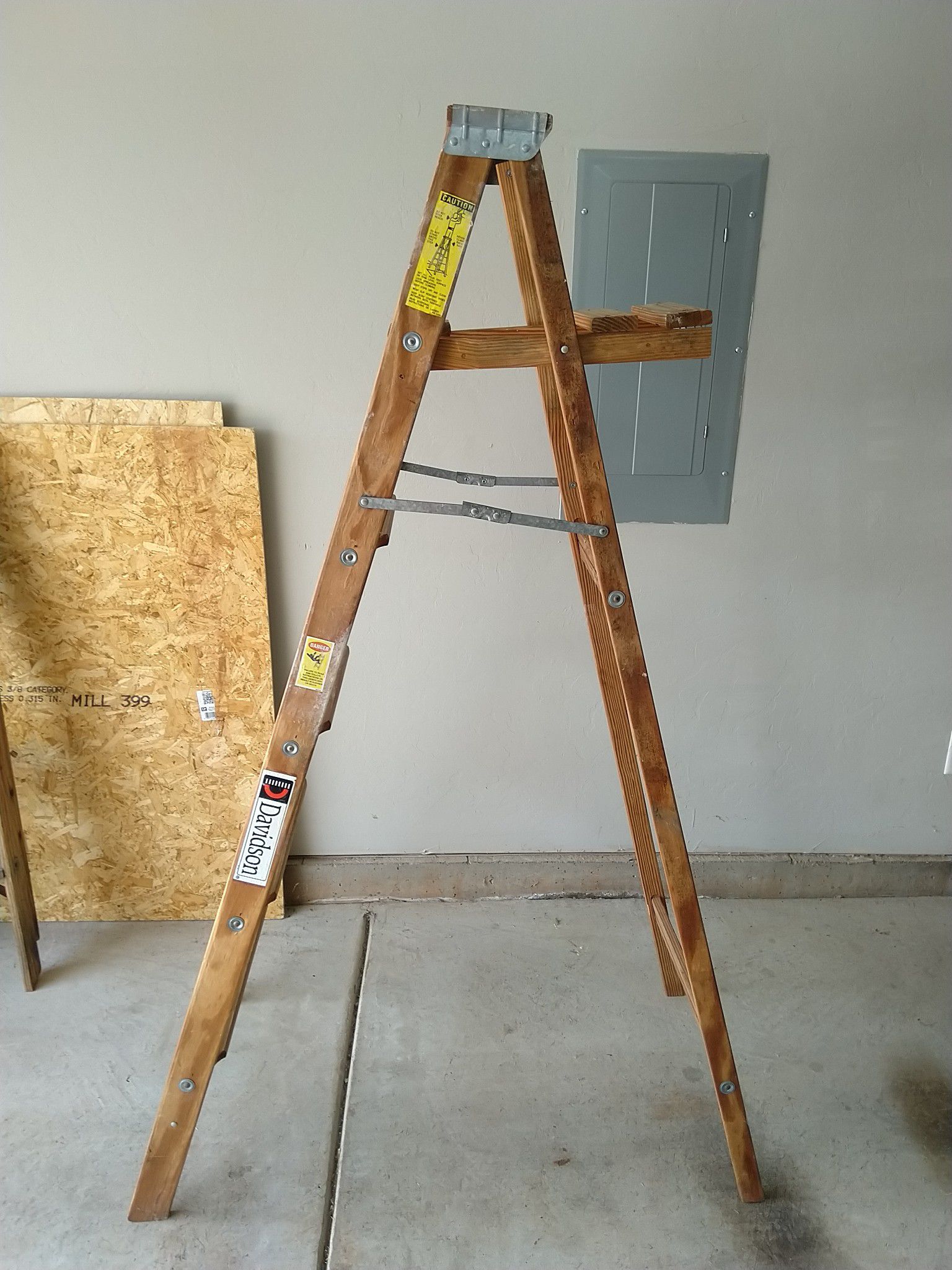 6 foot tall wooden ladder