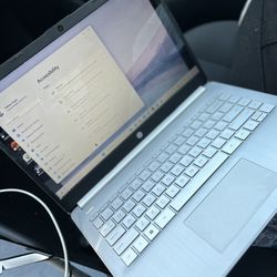 HP LAPTOP