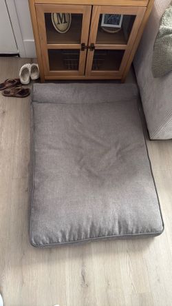 Dog bed