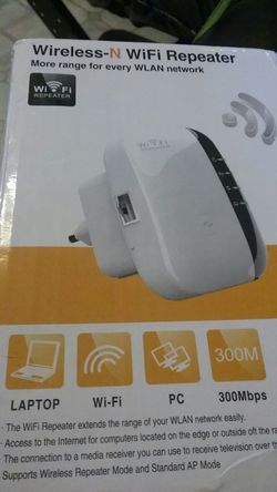 Wireless wifi repeater router