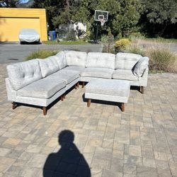 Coaster Furniture Modular Sectional Sofa + Storage Ottoman