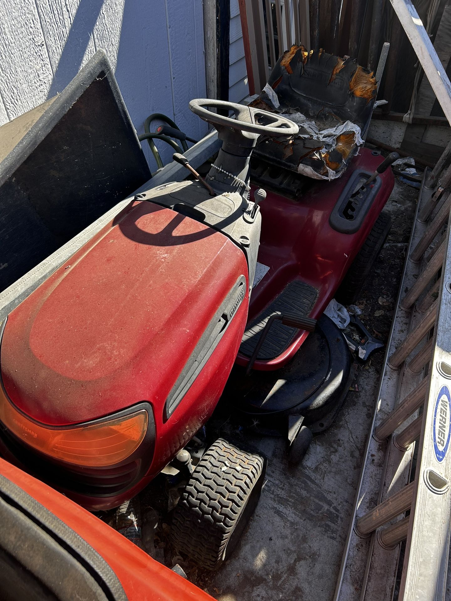 Riding Lawnmower