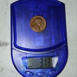 1982 Copper Small Date Lincoln Penny 