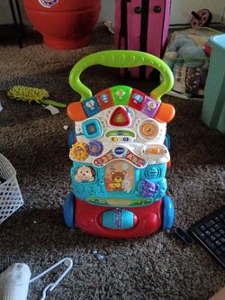 VTech Stroll & Discover Activity Walker