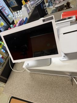 Clover Station Duo. Requires New Processing Account Through Powering POS. (US, PR, USVI only).