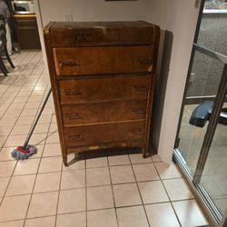 4 Drawer Wooden Dresser