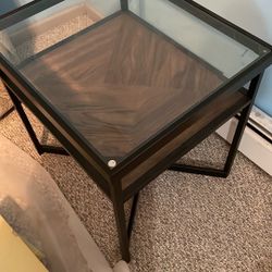 Glass Top End table 