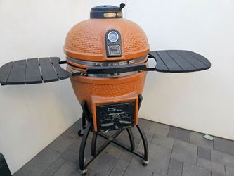 Vision 22” Dual-Fuel Kamado Grill + Gas Insert & Accessories