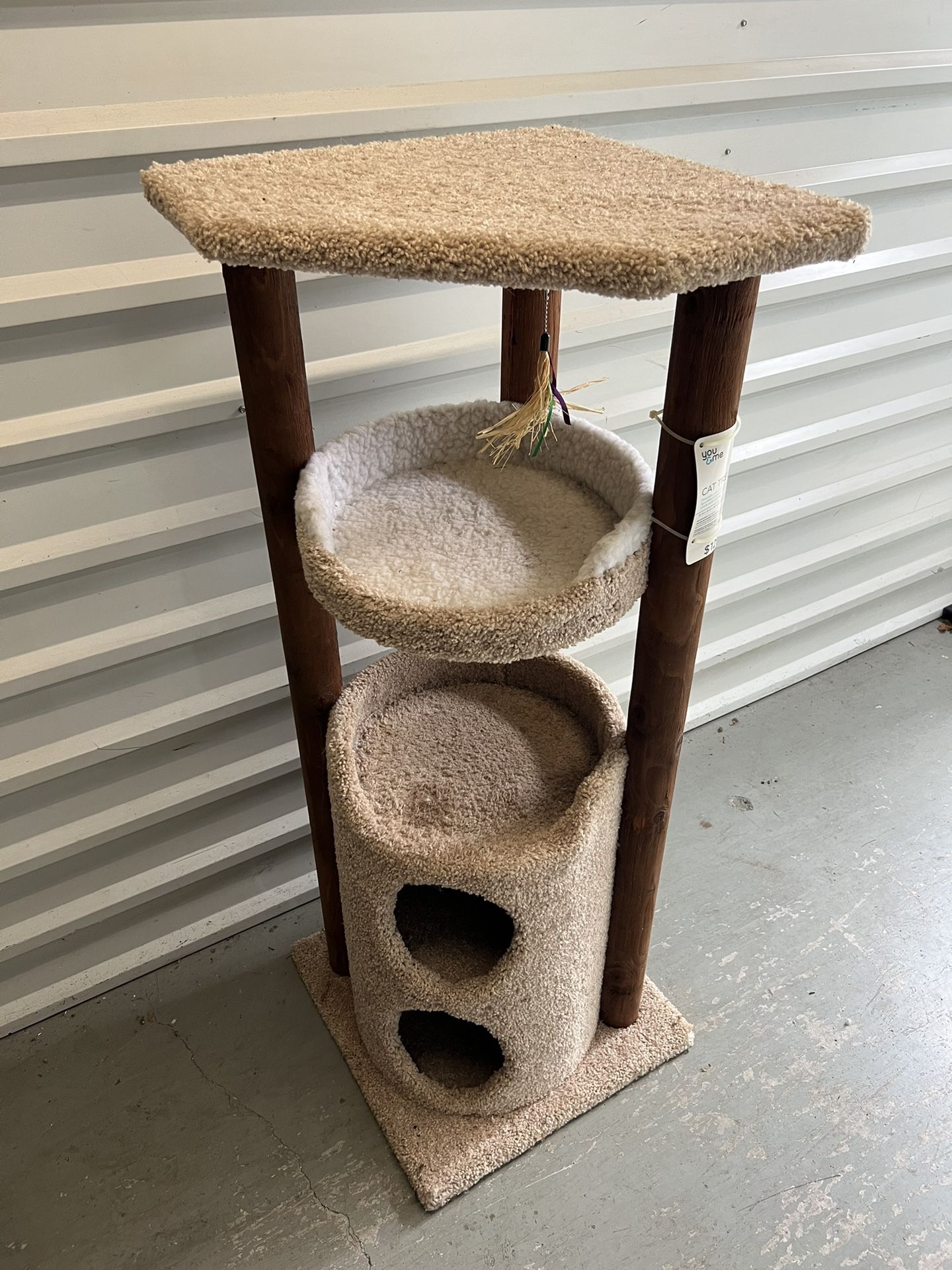 Barely used 4ft Cat Tree