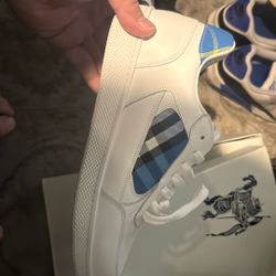 Burberry Sneakers