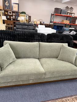 Sofas Set // Disponibles// in Stock : Disponible