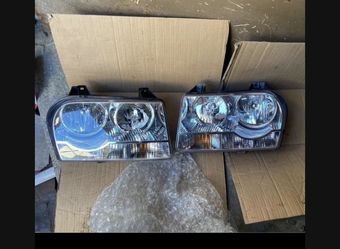 Chrysler 300 Headlights Left&Right 05thruu07 New Factory Oem 