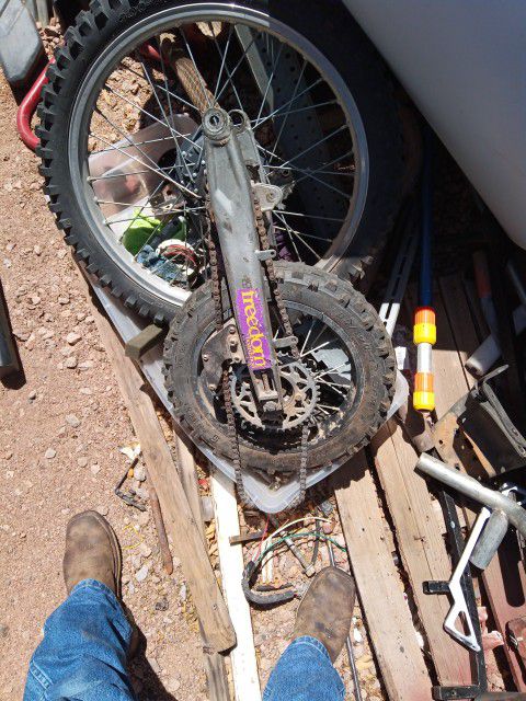 Dirt Bike Swing Arm And Tire,Chain And Sprocket 