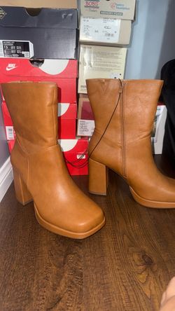 TORRID BOOTS