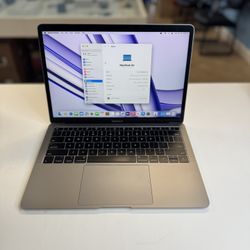 MacBook Air 13inch 8Gb ram 128ssd Excellent Condition