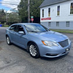 2012 Chrysler 200