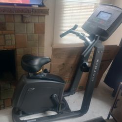Matrix U30 Dual Form Stationary Bike