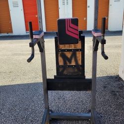 Upper Body Exercise Equipment 