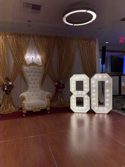 Gold Throne Chair Numbers Light Up Tall