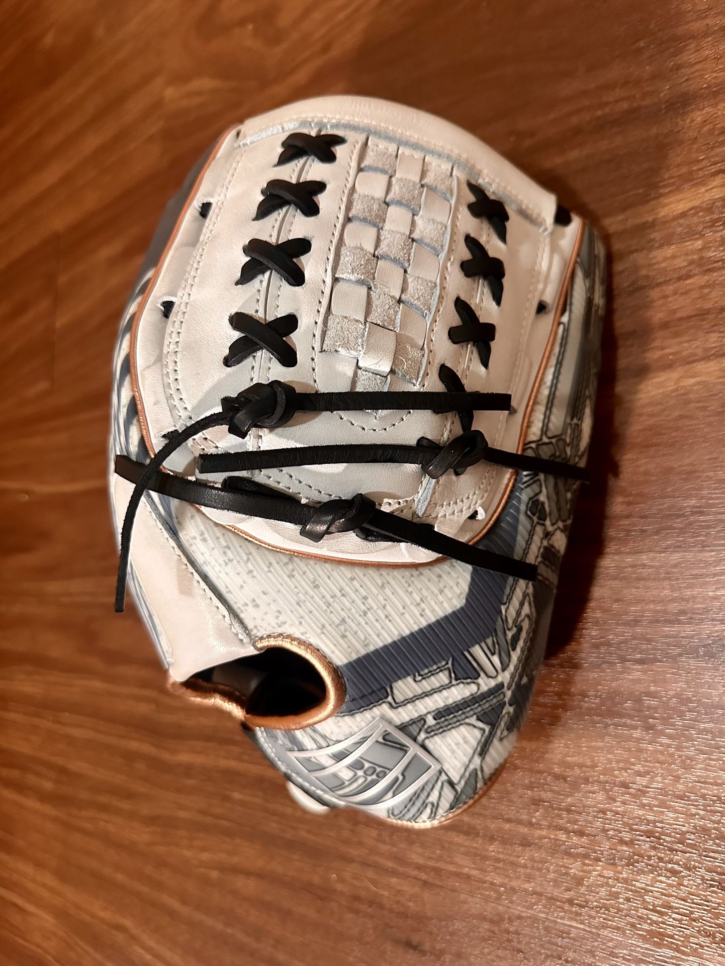 Brand New Baseball/Softball Glove