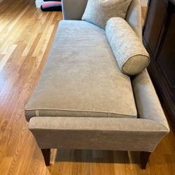 Chaise