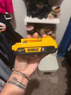 Dewalt 2ah battery