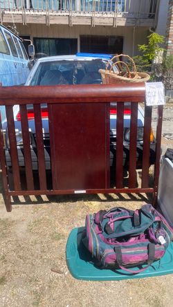 4 in 1 Delta Convertible Crib