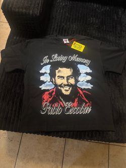 Asaali / PABLO ESCOBAR SHIRT size XL
