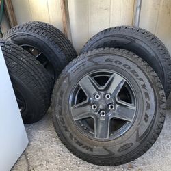 Jeep Gladiator wheels 