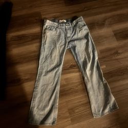 Levi light blue jeans