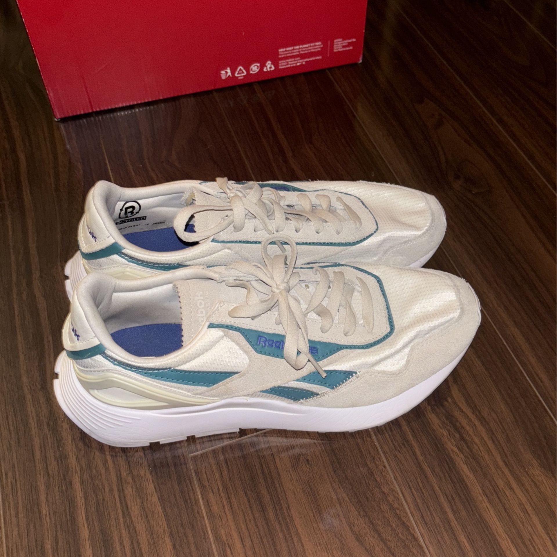 Rebooks running shoes 