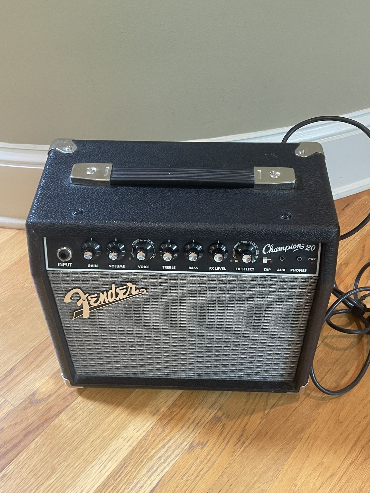 Like New! Fender Champion 20 Watt Guitar Amp