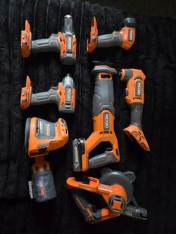 RIDGID POWER TOOL COMBO KIT