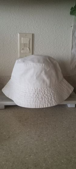 White Bucket Hat