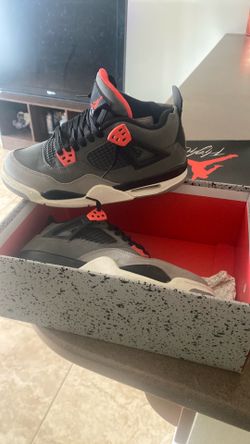 Jordan 4 Infared retro
