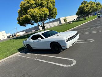 2013 Dodge Challenger 5.7 Hemi