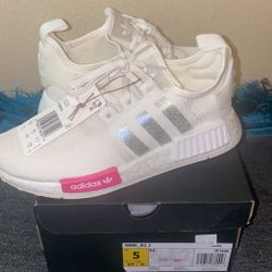Brand New Adidas Women/older Kids 