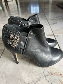 Vince Camuto Bootie Women’s Size 7.5