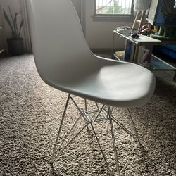 White Desk Chair