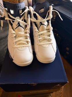 Jordan 6 midnight navy size 9.5