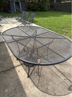 Iron rod patio set 6 chairs, table, umbrella holder